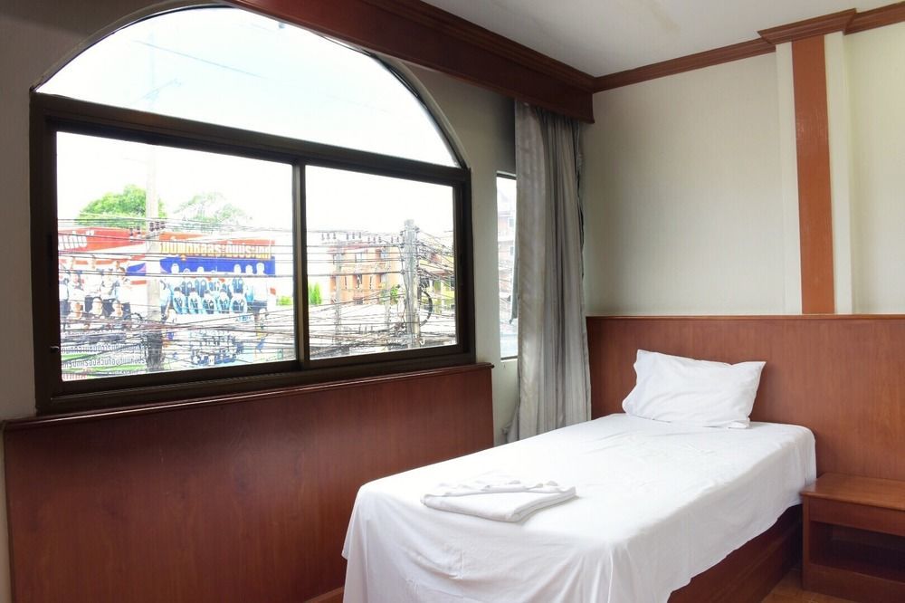 Centre Point Patong Hotel ภายนอก รูปภาพ